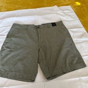 14th & Union Olive Flat Front Shorts NWT size 40 slim fit